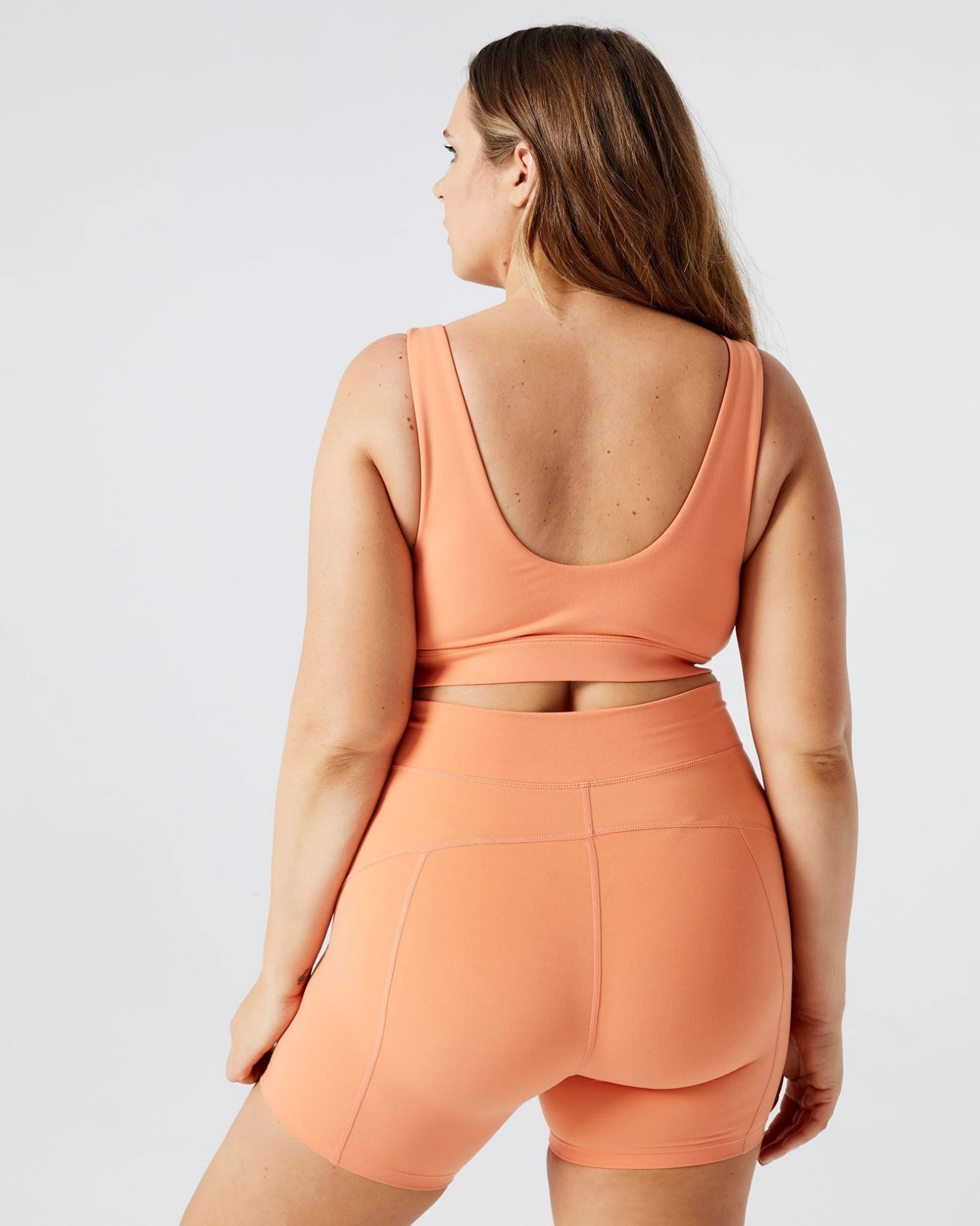 L*Space Do The Twist Bra In Sunset Activewear 5 L*Space Do The Twist Bra In Sunset Activewear