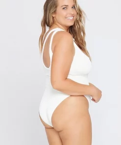 One Pieces L*Space Phoebe One Piece In Cream