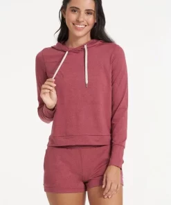 Vuori Clothing Vuori Essential Hoodie In Desert Rose New