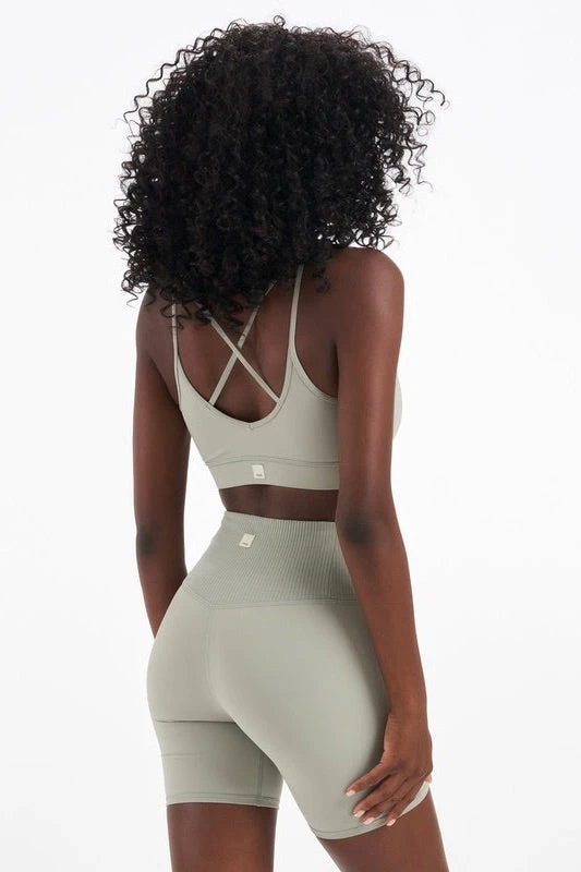 Vuori Clothing Activewear Vuori Mindset Bra In Eucalyptus 4 Vuori Clothing Activewear Vuori Mindset Bra In Eucalyptus