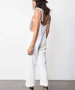 Clothing Stillwater Some Beachy Overalls In White