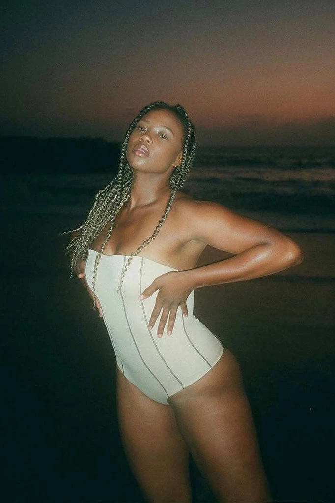 Banshee Swim Iz One Piece In Sand One Pieces 5 Banshee Swim Iz One Piece In Sand One Pieces